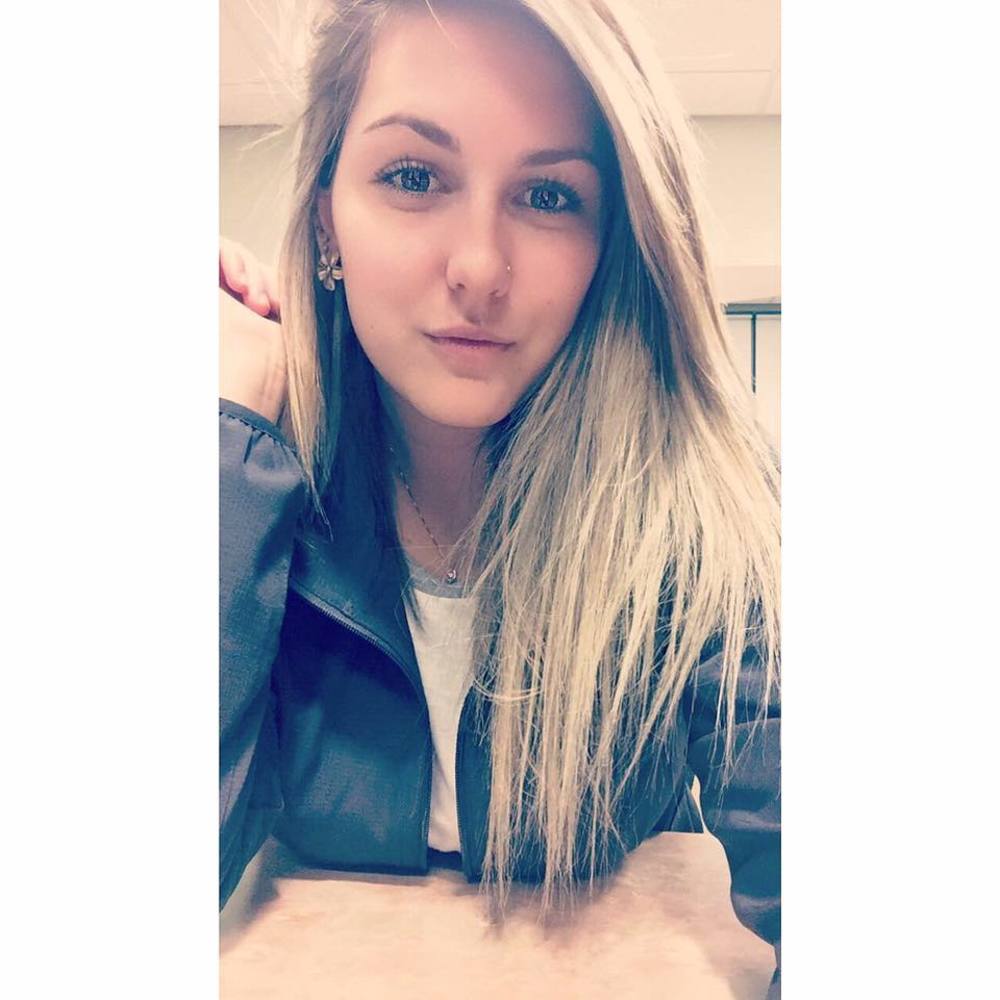 Meet your Posher, Kara